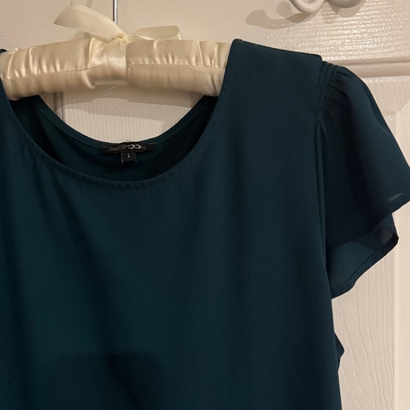 Elegant Pine Green Papermoon Women's Top - Picture 2 of 7